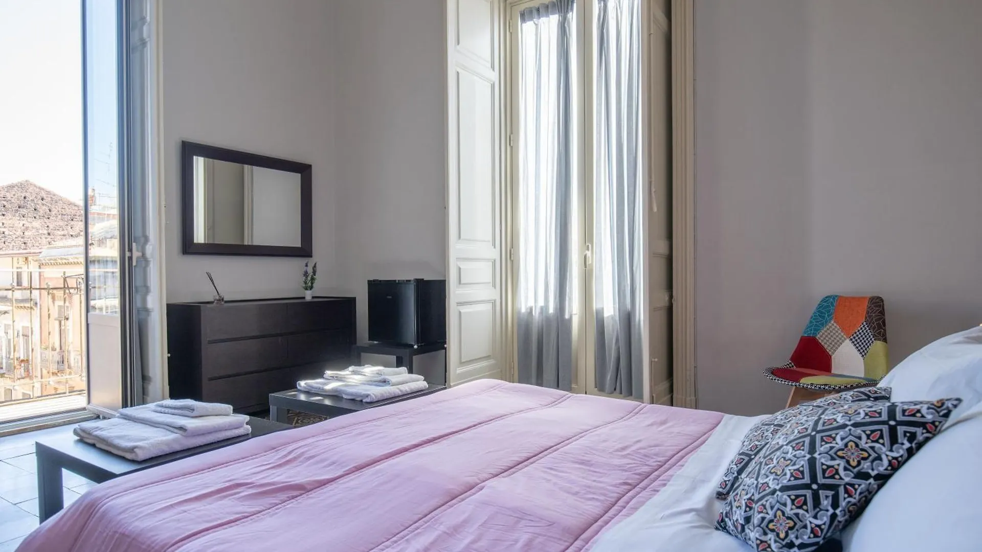 Tra L'Etna E Il Mare Via Oberdan Bed & Breakfast Katanya