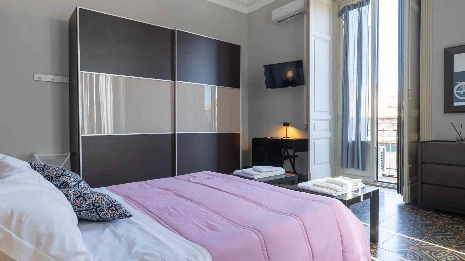 Tra L'Etna E Il Mare Via Oberdan Bed & Breakfast Katanya İtalya