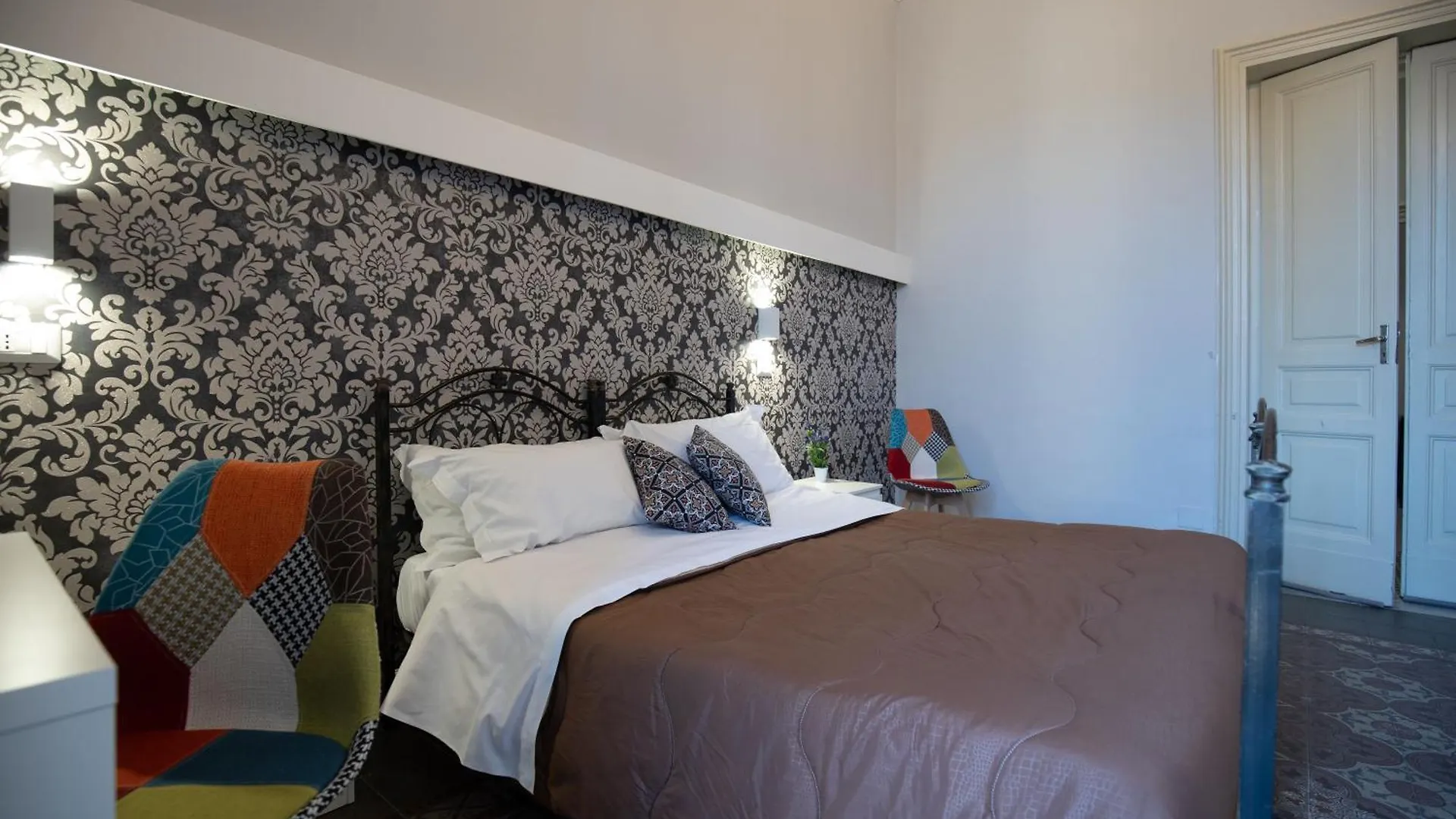 Tra L'Etna E Il Mare Via Oberdan Bed & Breakfast Katanya 0*,  İtalya